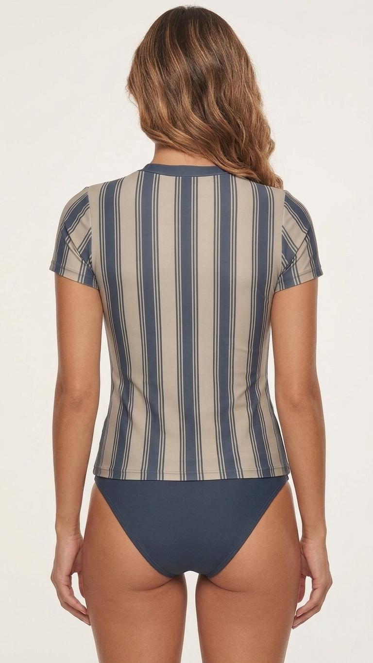 Chic Minimalist Tankini – Stylish Short-Sleeve Rash-Guard Swim-Top & Briefs Swimsuit | Retro Blue Stripes