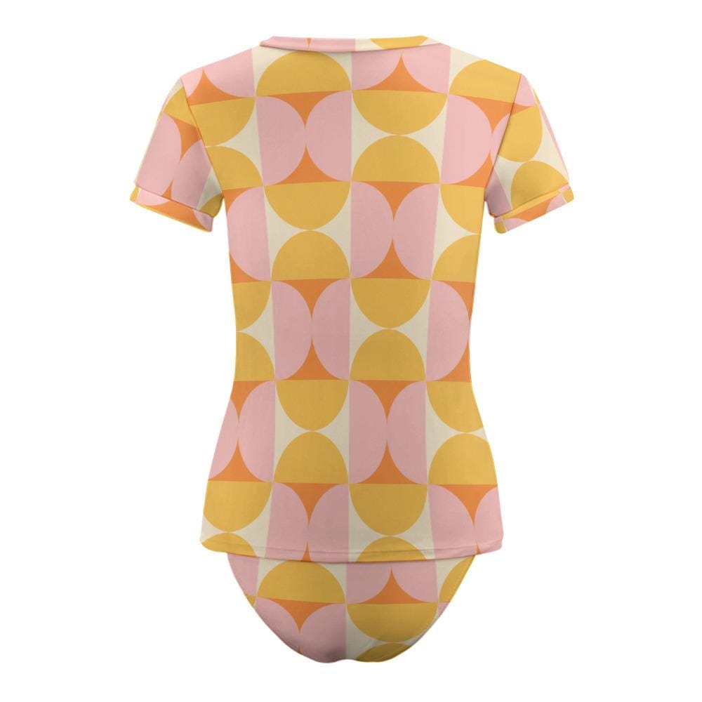 Chic Minimalist Tankini – Short Sleeve Rash-Guard Swim-Top & Briefs Swimsuit | Retro Mod-Style, Pink and Orange